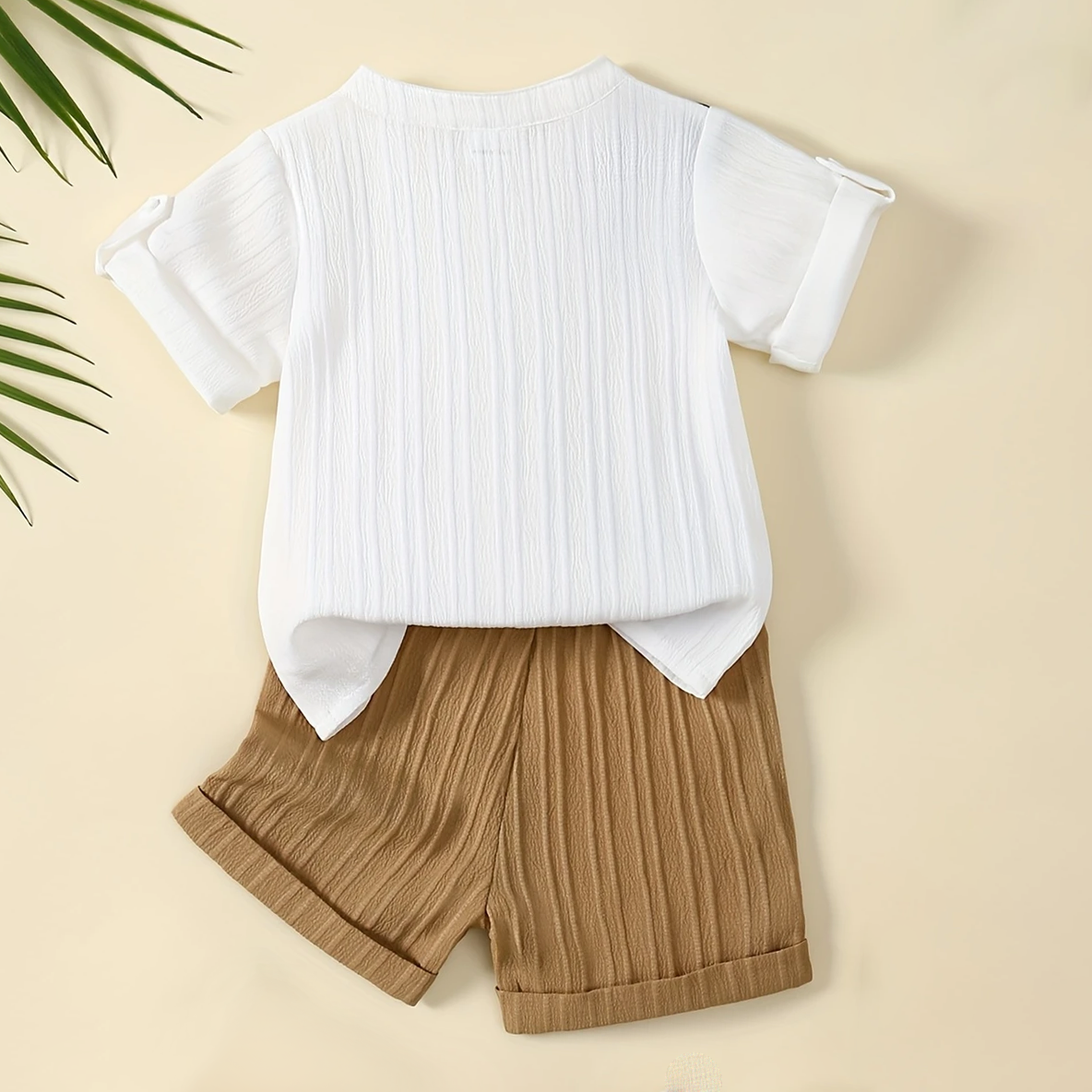 2pcs Boys' Bear Print Summer Outfit – Shirt & Cuffed Shorts Set